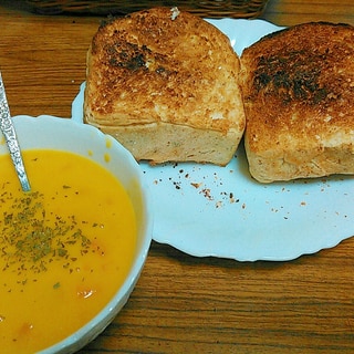 かぼちゃスープで朝ごパン
